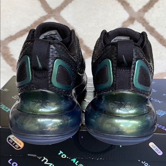 NIKE AIR MAX 720 Black/Black-Metallic Silver Men’s - Picture 10 of 16